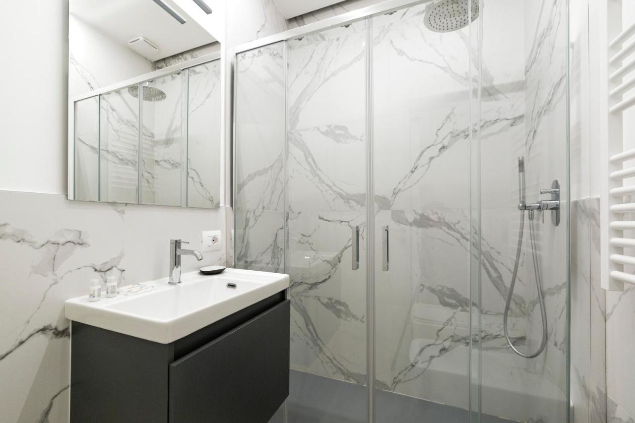 Appartamento Brand New Apts Milano Lima M1 Esterno foto